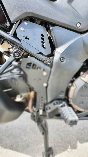 rear_side_cover_dl1050_1__1648814723_52.jpg